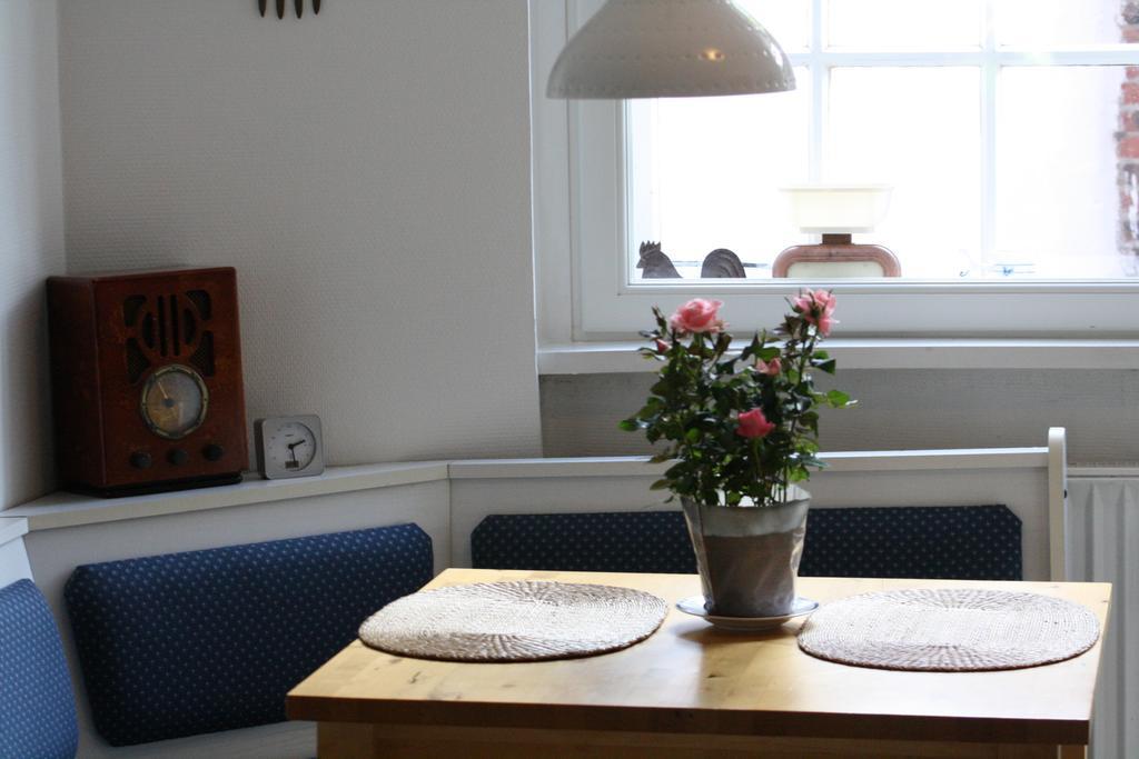 Ferienwohnung Am Mittelburgwall Friedrichstadt Exteriör bild